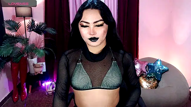 Unique Maya online show from October 27, 8:51 am