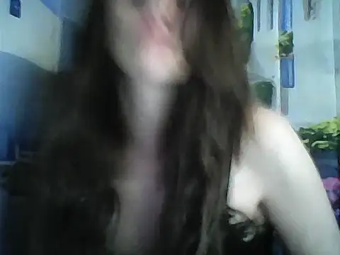 Qinini online show from May 24, 8:14 pm