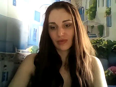 Qinini online show from May 25, 9:37 am