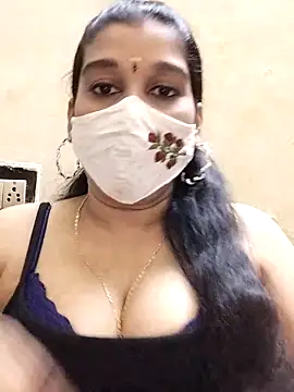 Snapshot of amelia-rani chatting on April 22, 6:20 pm amelia-rani online show from April 22, 6:20 pm