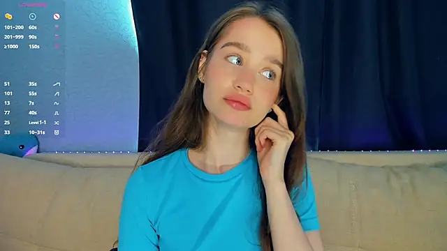 lovelyalivia online show from May 24, 7:24 am