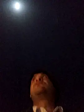 Snapshot of hassan8111 chatting on March 1, 8:44 pm hassan8111 online show from March 1, 8:44 pm