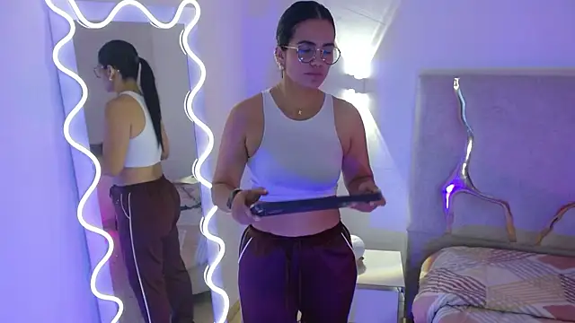 Rosalind tay online show from January 9, 11:24 am