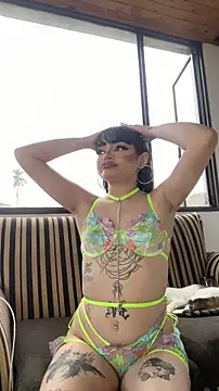 venusobryan 55 online show from May 19, 10:49 pm
