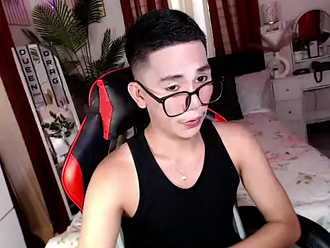 drinkmycumx online show from January 19, 5:33 am