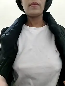 love sexy090 online show from January 10, 12:01 am