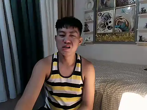 xshyboyx online show from May 30, 3:25 am