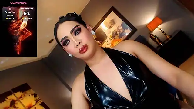 FridaHumphrey online show from April 15, 4:58 pm