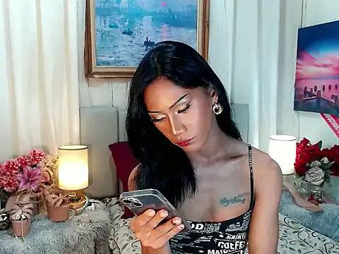 sassylatina online show from November 10, 4:17 pm