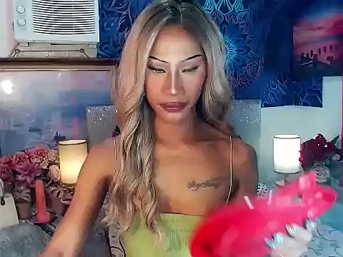 sassylatina online show from February 22, 2:59 pm