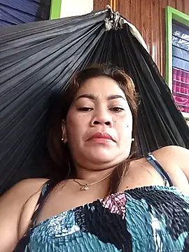 sexybitch 02 online show from April 18, 8:51 am