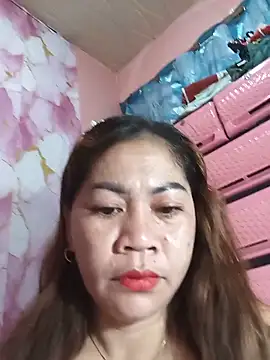 sexybitch 02 online show from May 28, 7:22 pm