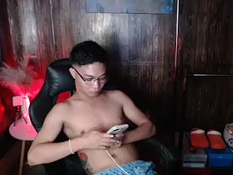 Snapshot of hotzachery chatting on February 2, 8:57 am hotzachery online show from February 2, 8:57 am