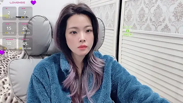 Holiland online show from February 3, 1:15 am