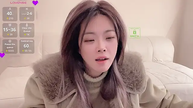 Holiland online show from February 8, 2:04 am