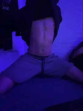 DarkCamBoy online show from April 15, 5:25 am