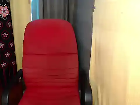 lovelyallena07 online show from June 30, 12:33 am