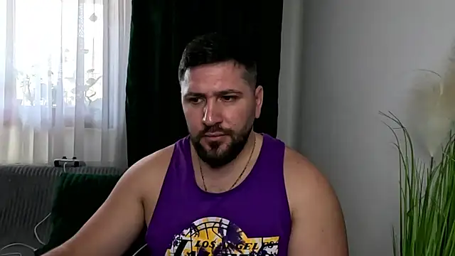 Gold Alpha Boy online show from April 4, 12:46 pm