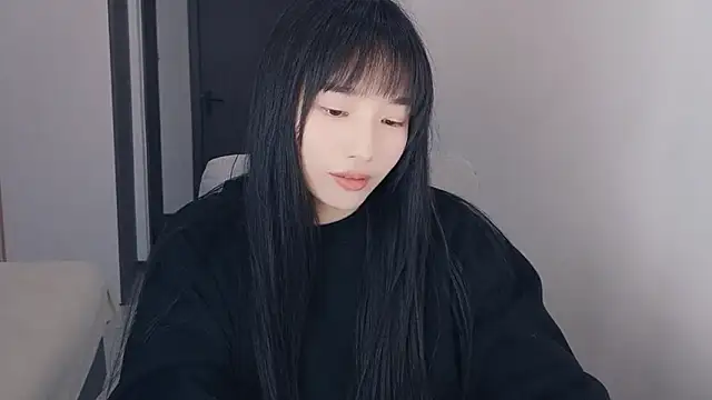 Lisa-3333 online show from March 30, 1:45 pm
