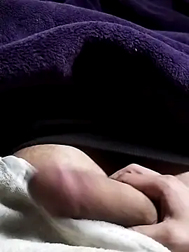 idhem   31 online show from March 8, 1:26 pm