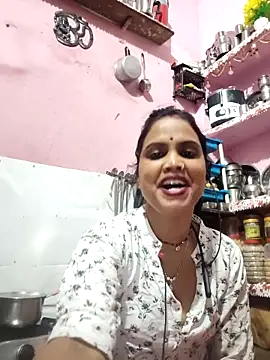 Cut ragni online show from April 8, 5:35 pm