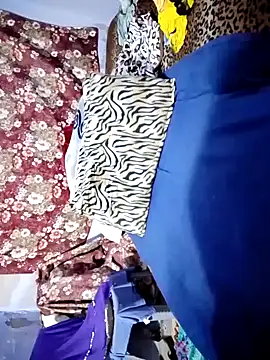 Hnonasix89 online show from April 8, 9:48 pm