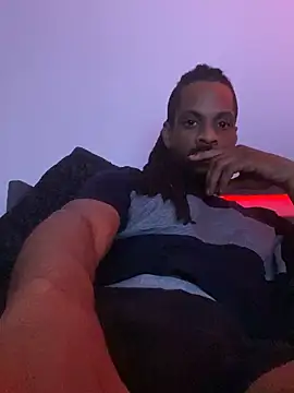 Taydagr8 online show from December 21, 8:43 am