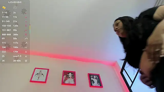 Snapshot of missweetpeach chatting on February 15, 11:34 pm missweetpeach online show from February 15, 11:34 pm