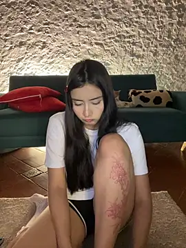 kaori 77 online show from February 2, 3:05 am