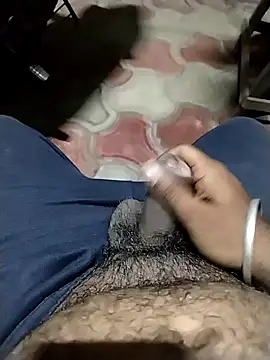 Snapshot of Girls_pussy_rider chatting on January 13, 5:40 pm Girls pussy rider online show from January 13, 5:40 pm