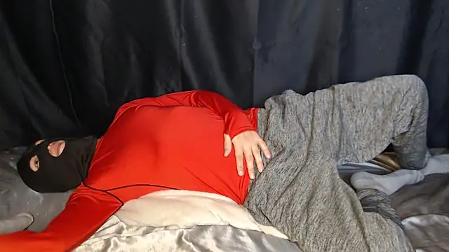 Snapshot of NTR_COUPLE chatting on April 2, 10:51 pm NTR COUPLE online show from April 2, 10:51 pm