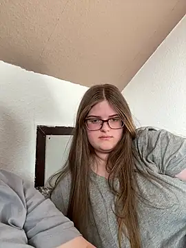 CurvyPaar2 online show from February 15, 10:25 am