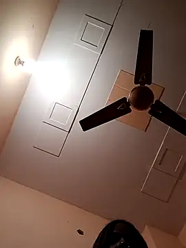 payalsharma95 online show from October 25, 4:57 pm