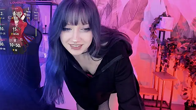 LiliLuna online show from December 14, 12:43 pm