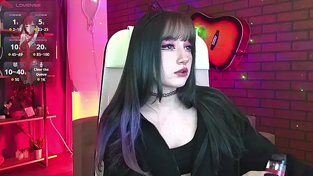 LiliLuna online show from February 19, 4:14 pm