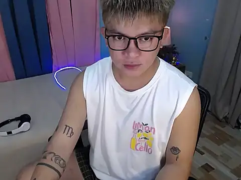 Fuckboii intown online show from July 9, 7:23 am