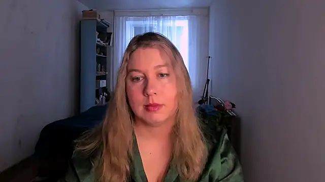 NancySanders online show from February 28, 7:09 am