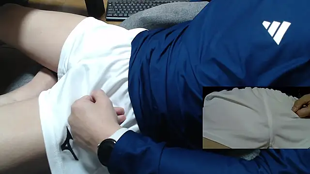 Yasu2000 online show from February 6, 12:48 am