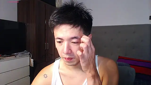 Addictiveboi online show from February 25, 2:21 am