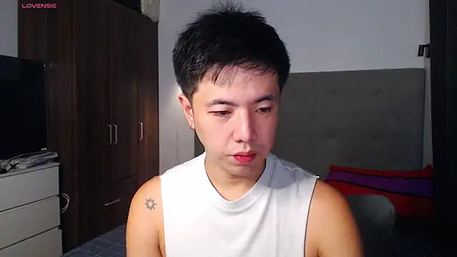 Addictiveboi online show from March 6, 3:58 am