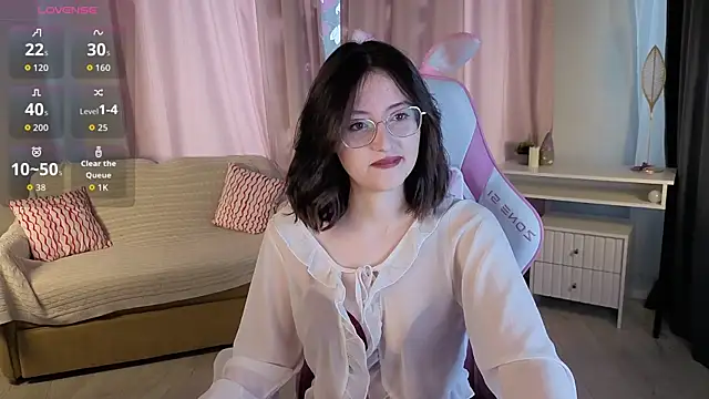 EsmaWonka online show from September 13, 7:19 am