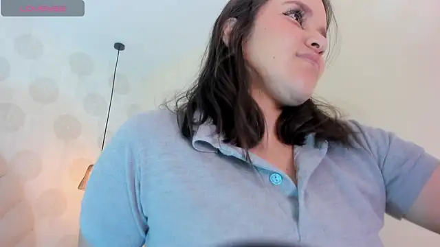 GIANAMILLER6 online show from February 25, 12:15 pm