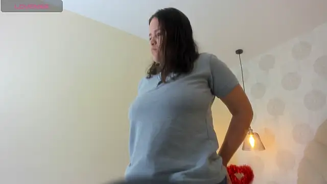 GIANAMILLER6 online show from March 13, 12:12 pm