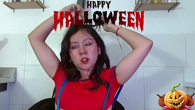 catalina santana20 online show from October 31, 1:23 pm