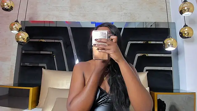 YallianaBrooks online show from February 22, 11:42 am