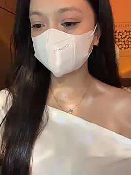 Nana kute20 online show from November 11, 7:19 am