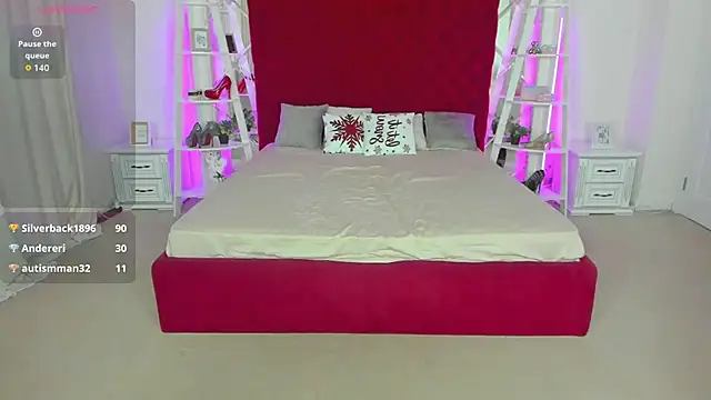 Snapshot of KattyRose8 chatting on May 11, 2:45 pm KattyRose8 online show from May 11, 2:45 pm