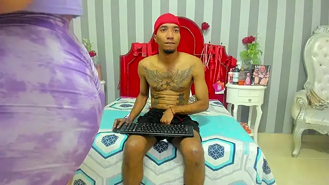 CaroyAndy online show from August 6, 12:29 pm