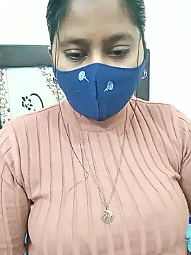 Snapshot of Shy_Peehu chatting on January 17, 8:23 pm Shy Peehu online show from January 17, 8:23 pm