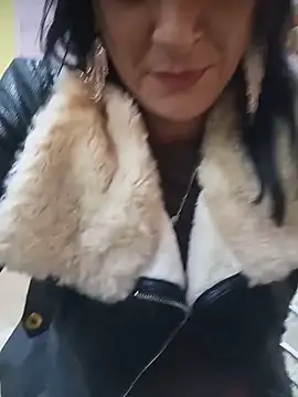 jadecristina online show from June 15, 10:56 pm